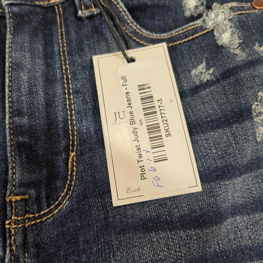 Judy Blue Jeans Womens 26 Skinny Fit Distressed Raw Hem Stretch Denim NEW